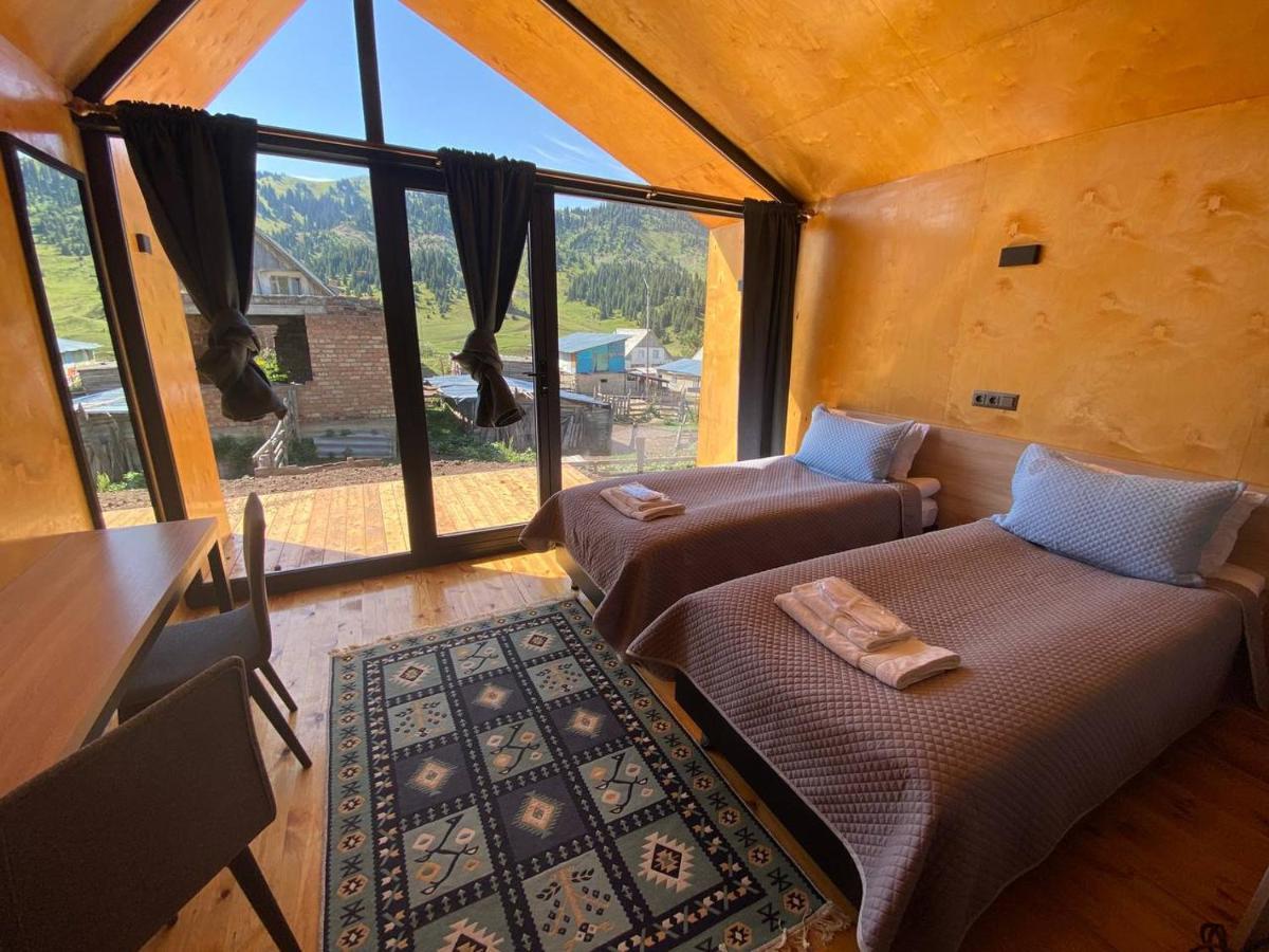 Peak Lodge Jyrgalan Extérieur photo