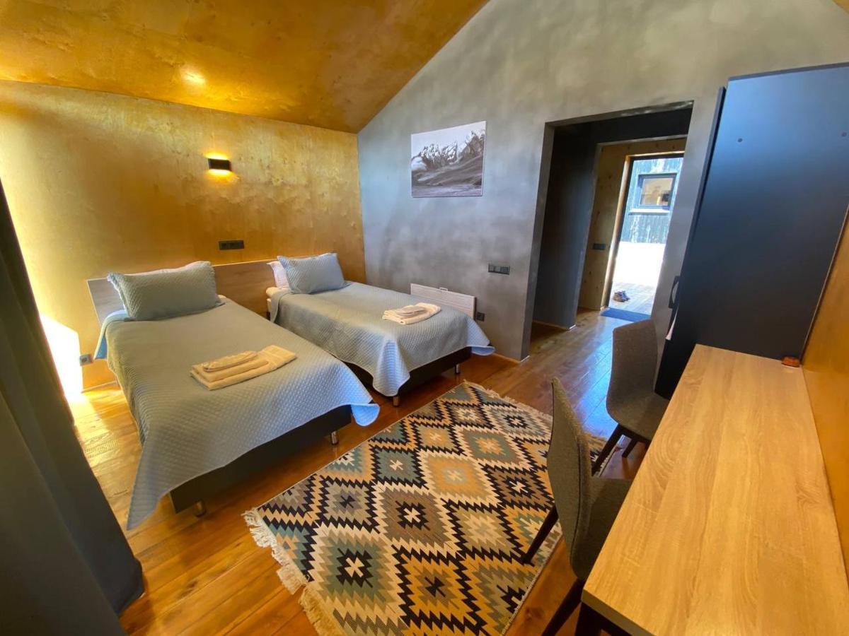 Peak Lodge Jyrgalan Extérieur photo
